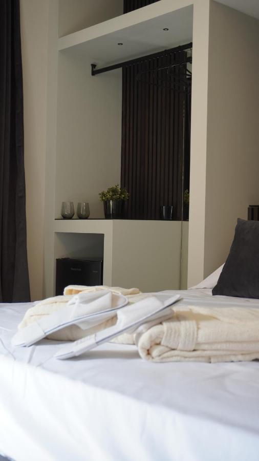 Vicolo San Gaetano -Luxury Rooms- Catania Bagian luar foto