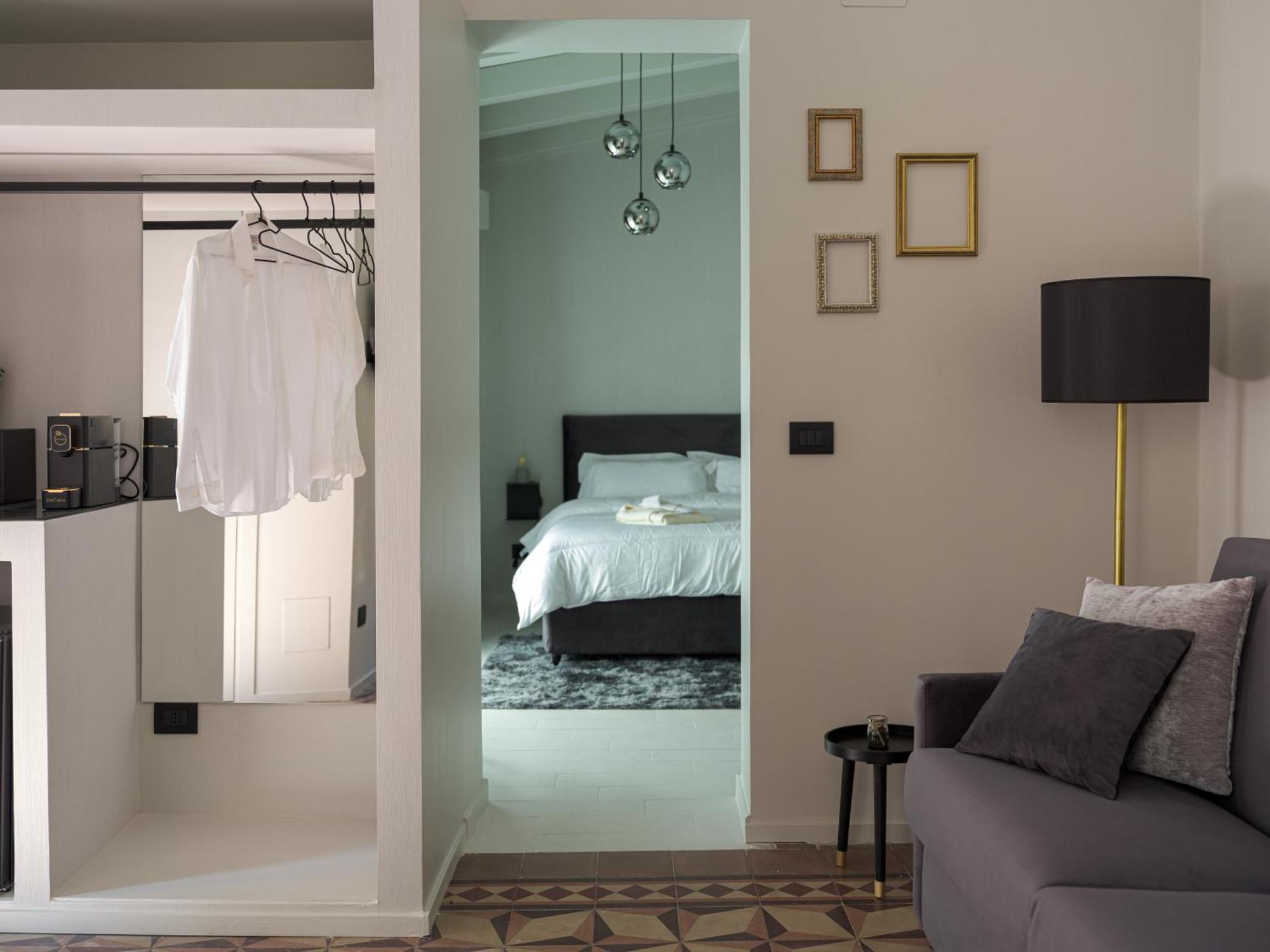 Vicolo San Gaetano -Luxury Rooms- Catania Bagian luar foto