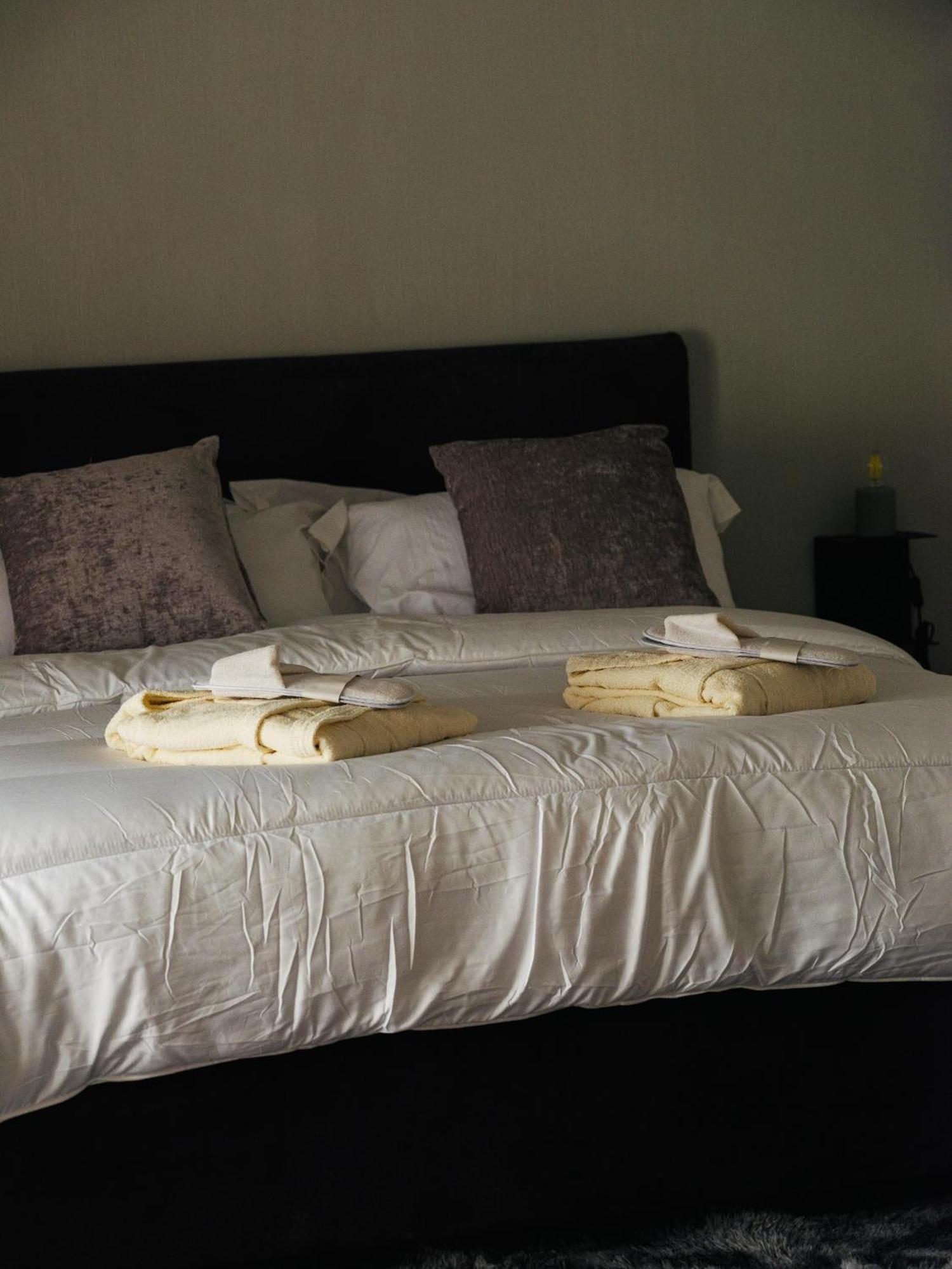 Vicolo San Gaetano -Luxury Rooms- Catania Bagian luar foto