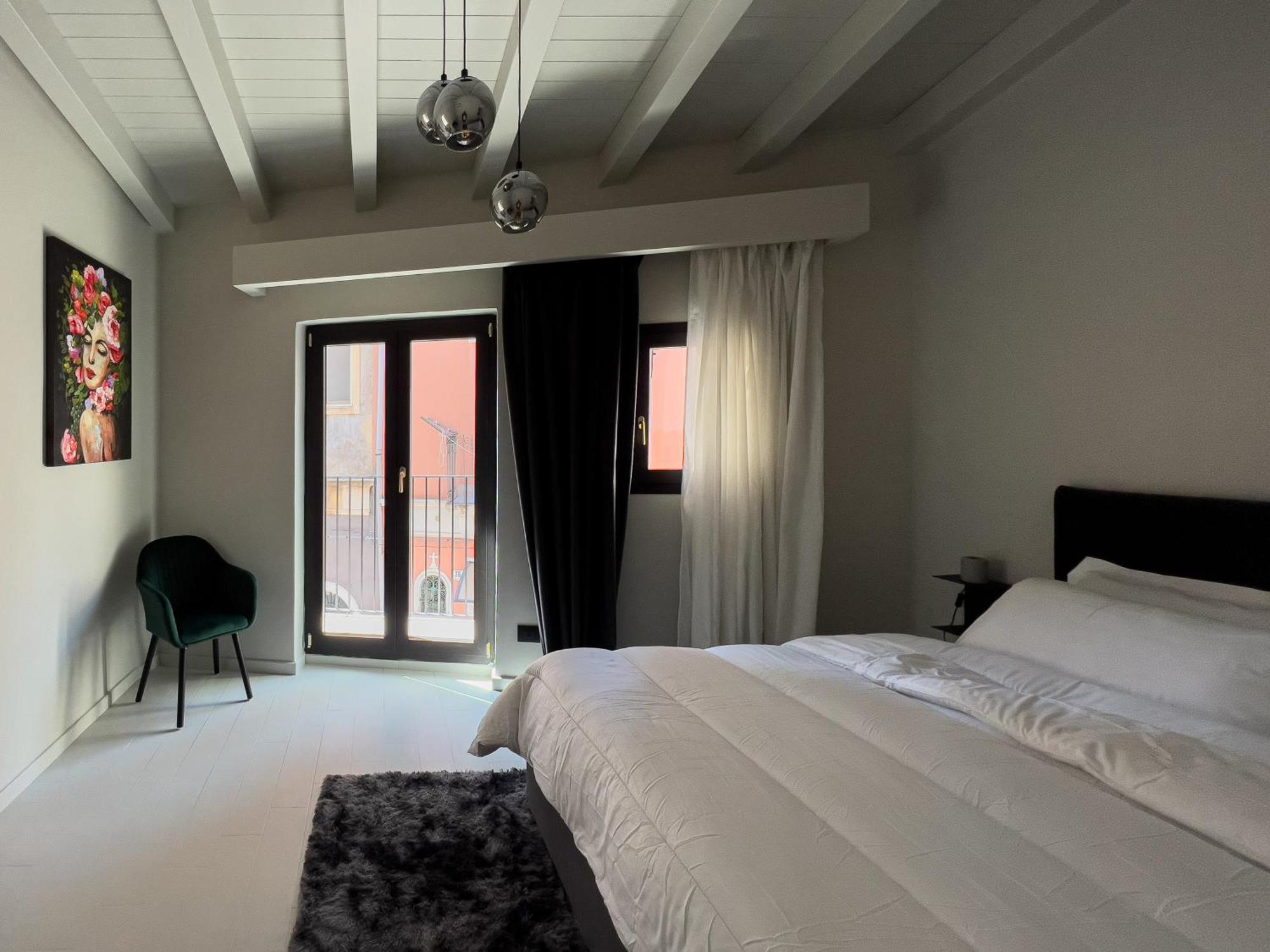 Vicolo San Gaetano -Luxury Rooms- Catania Bagian luar foto